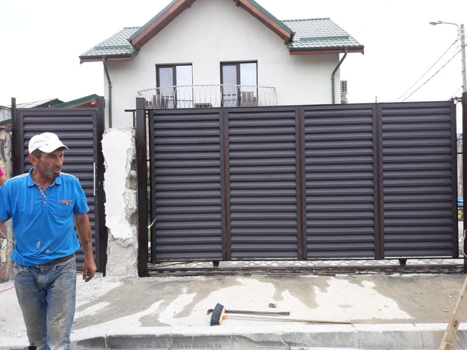 Porti,garduri,balustrazi