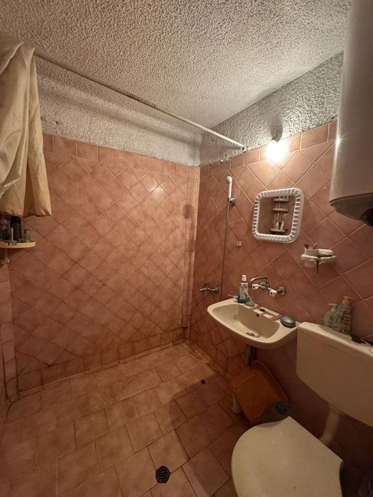 Тристаен апартамент в ж.к. Ботунец 2!