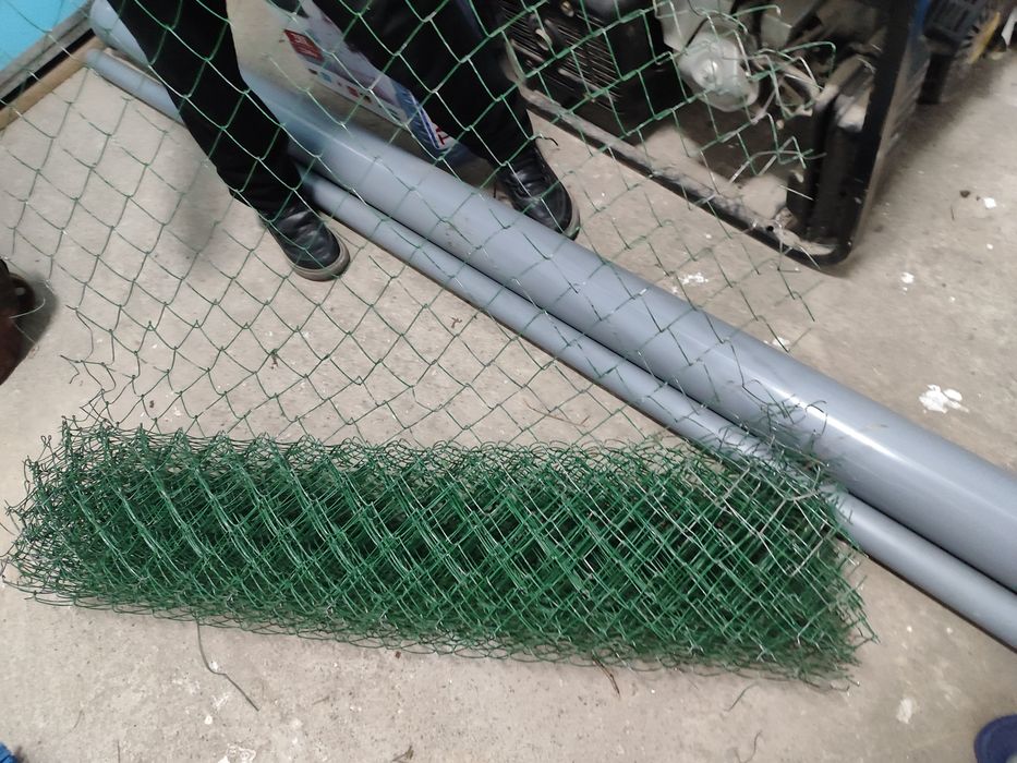 Продаю сетку для огорождении