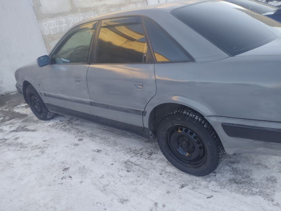 Ауди 100 с4 2.0 л
