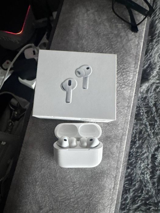 Продам AirPods Pro 3