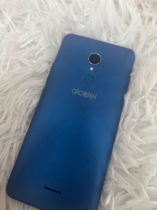 Vand telefon alcatel