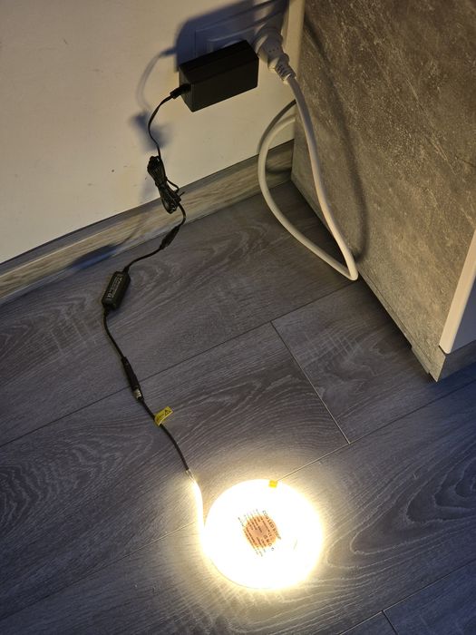 Bandă LED COB 2700K Alb Cald 5m – 24V, Reglabilă, CRI90+, Telecomandă