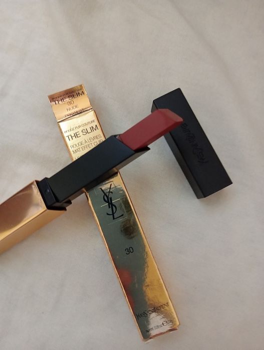 Vând fard de obraz Cushion Lancome Nou