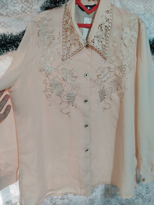 Продам красивую кофту