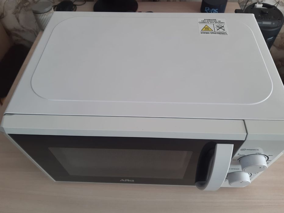 Продаю микроволновку.