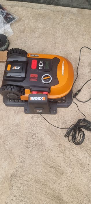 Robot tuns gazon/iarbă Word landroid m 500 plus wr 165 e
