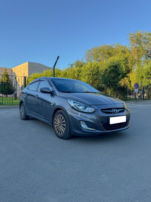 Hyundai accent 2023
