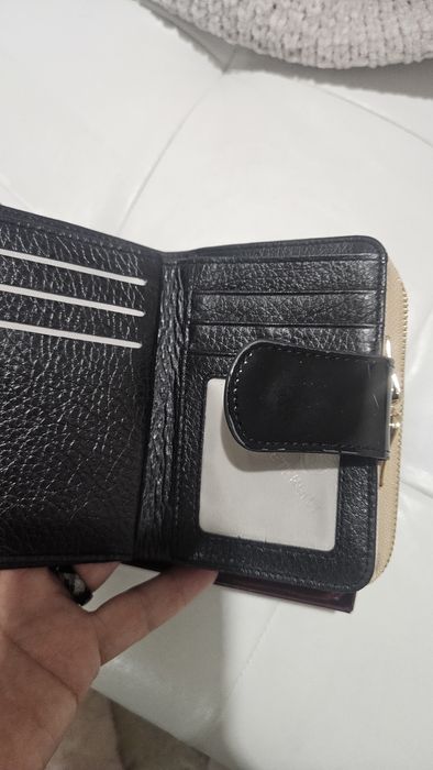 Портмоне Петърсн