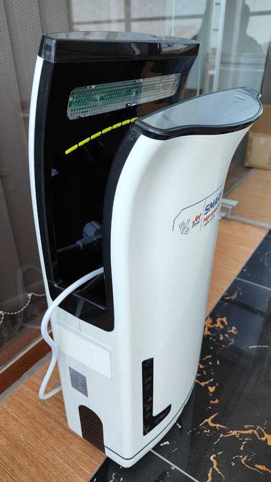 Сушилка для рук MyGuess / Qo'l quritgich MyGuess