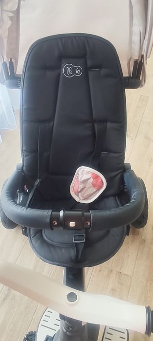 Триколка KinderKraft Easytwist