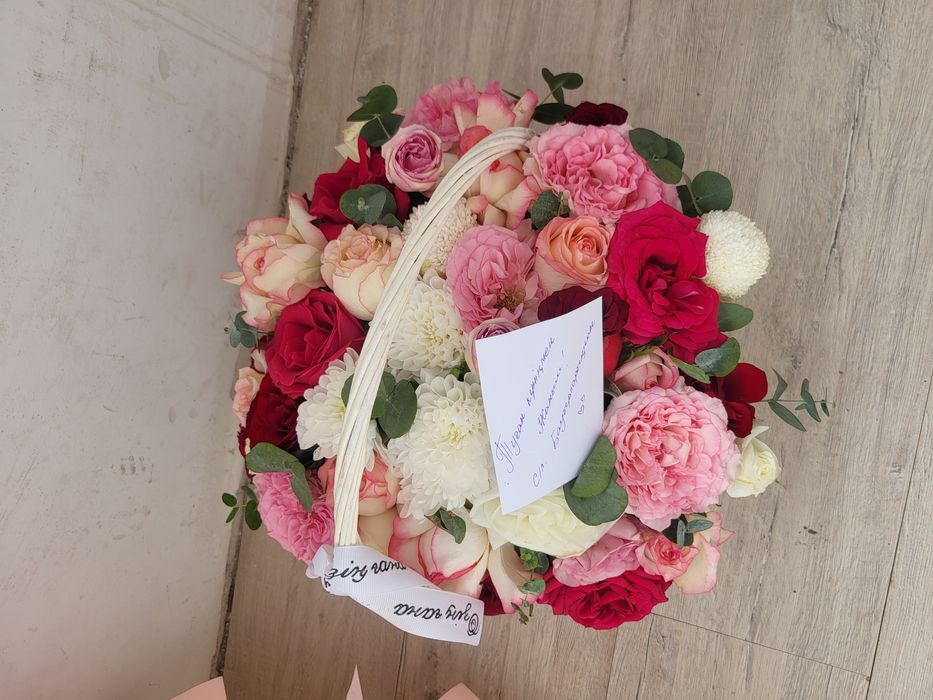 Продается цветы в хорошем состоянии