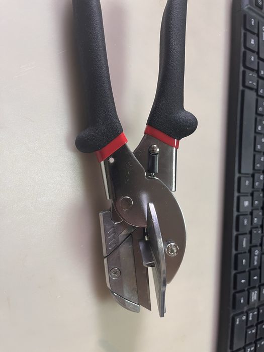 Ножницы для резки кабельного канала