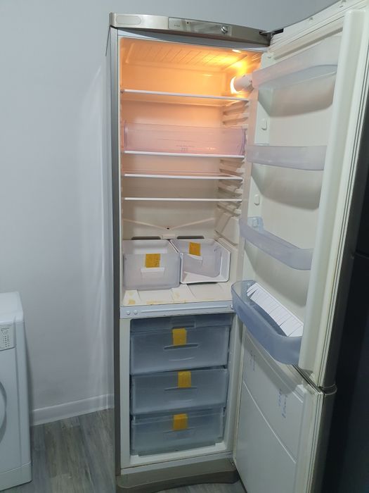 Продаётся холодильник