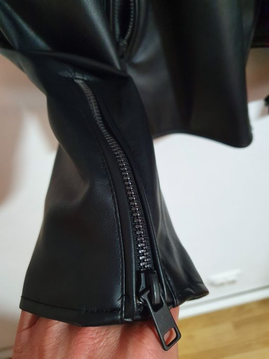 Jacheta imitație piele H&M