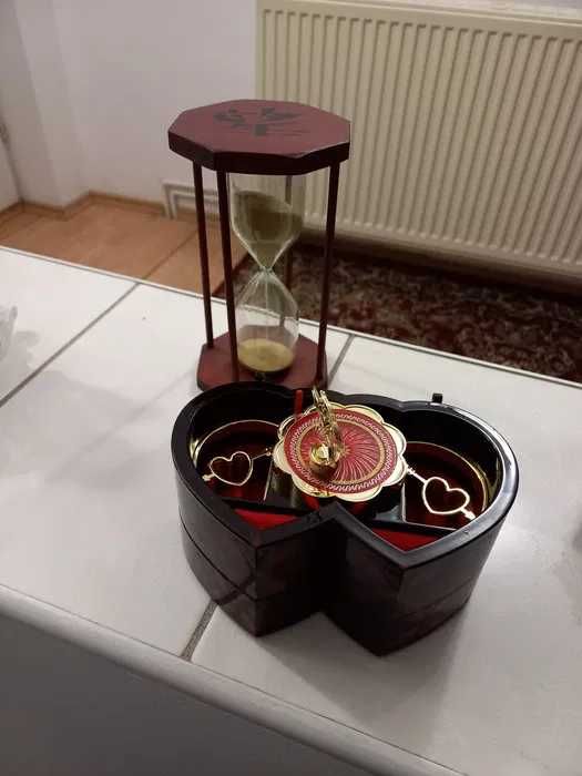 CRĂCIUN,CLEPSIDRA,Japan,Cutie muzicală, ptr. Bijuterii,Unice,TECHNICS