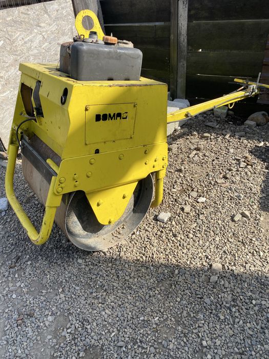 Bomag  cilindru . Diesel