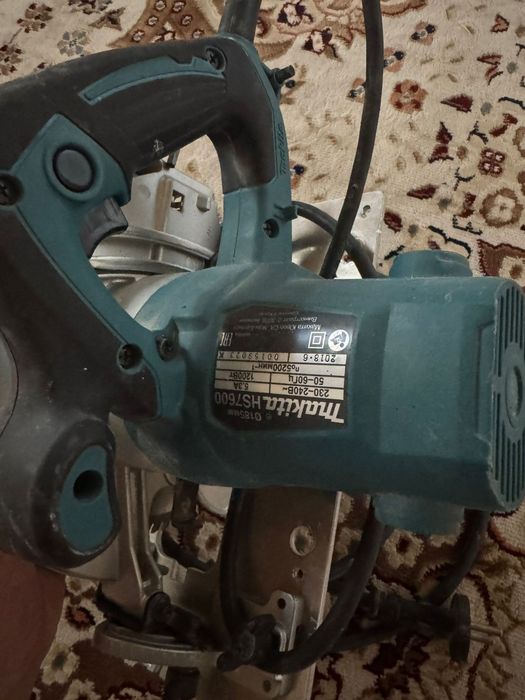 Пчелка сатылады.