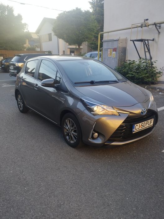 Vând Toyota Yaris