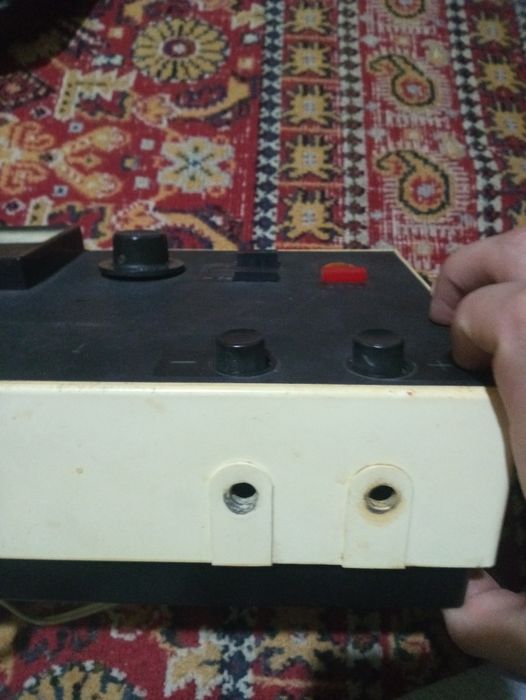 Продам физиотерапевтический аппарат Поток-1