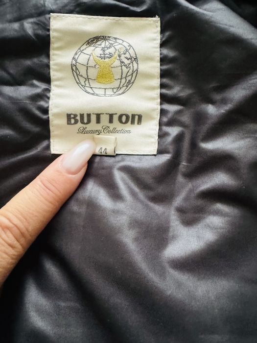 Продам верхнюю одежду