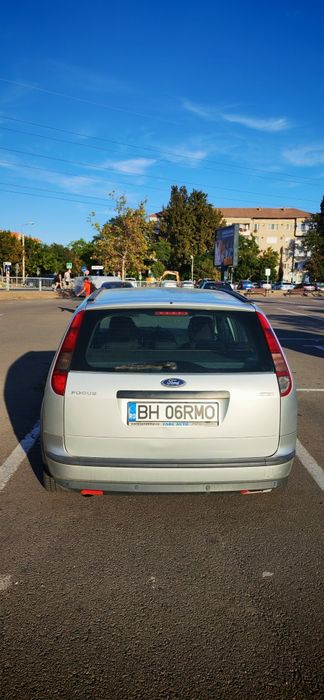Vând Ford focus 2 combi..