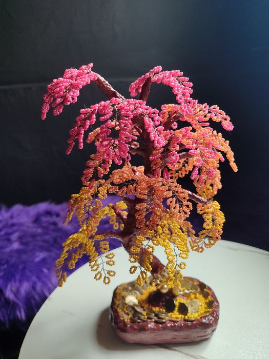 Продам дерево из бисера