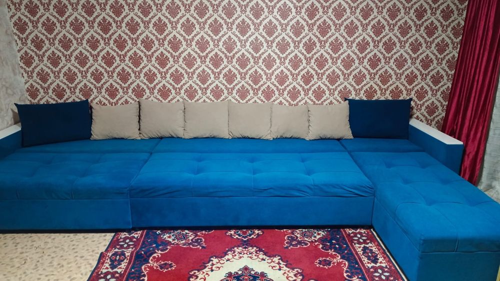 Большой диван 4 метра