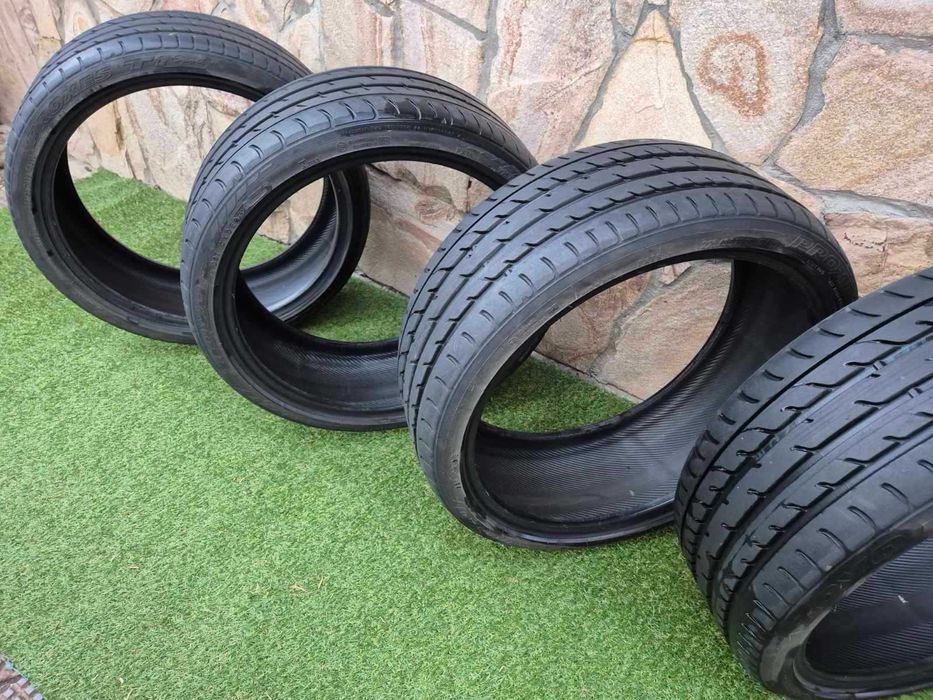 225 35 19 88 Y XL TOYO PROXES T1 Sport