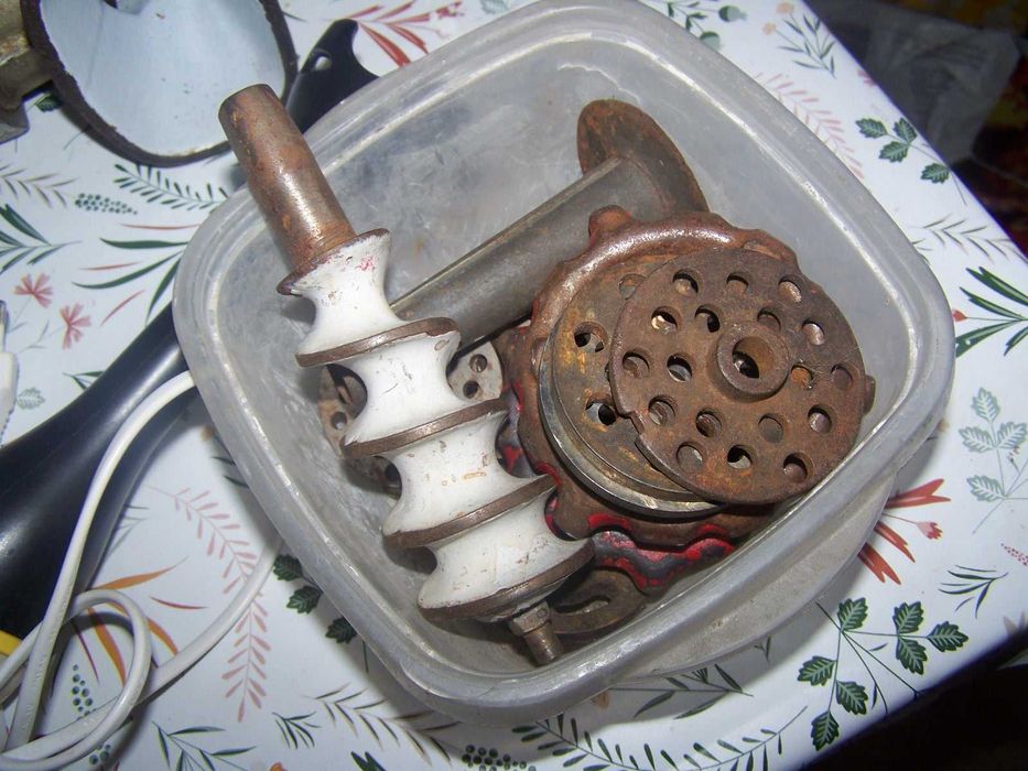 vand masini de tocat carne