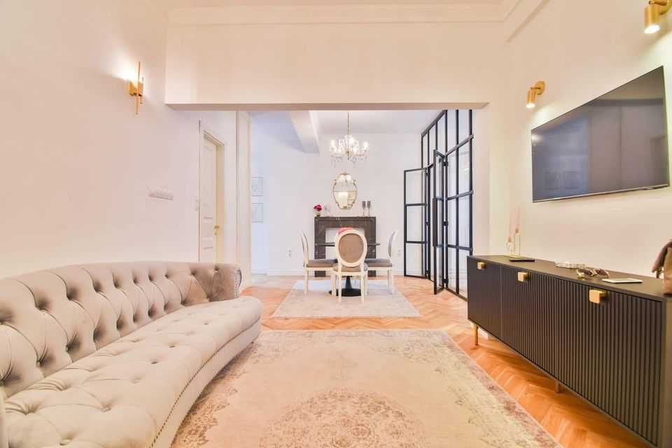 Дава се под наем Двустаен апартамент в София, Център - 70 кв.м за 750 € - Снимка #4