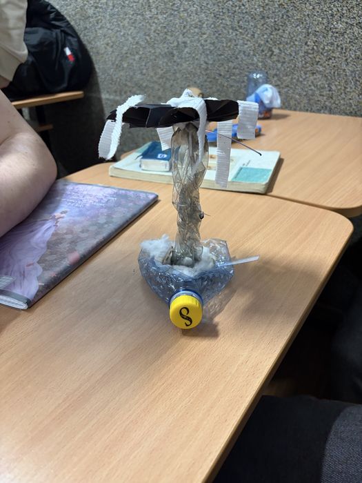 Arta moderna din sticle sau ceva nu stiu