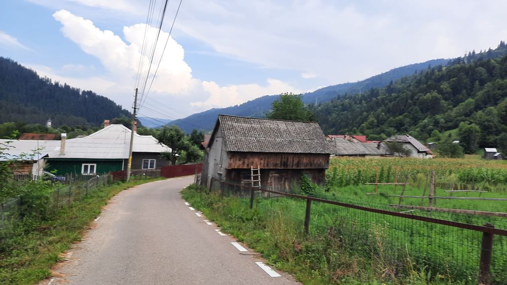 Teren  1015 mp ,sat  Savinesti, jud.Neamt,  Valea  Bistriței