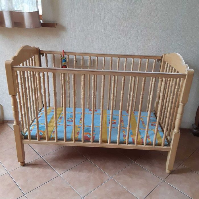 Продам детский манеж