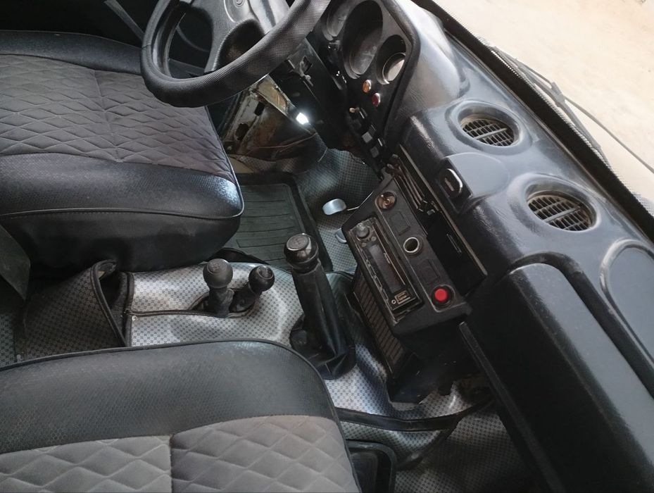 Niva 1986 yil ishlab chiqarilgan