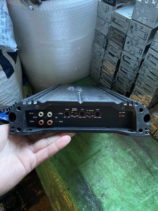 TOXIC (Черепа) -Качествен и Мощен 2 канален авто бас усилвател за кола