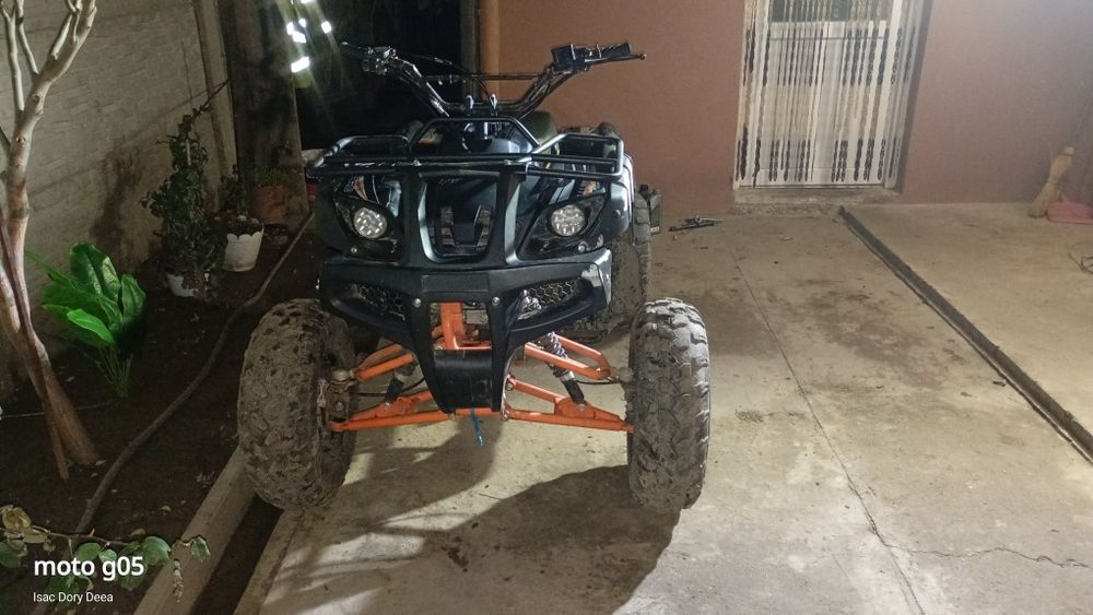Vând sau schimb Atv KXD pro Germani .200cc cu cross 2t sau 4t