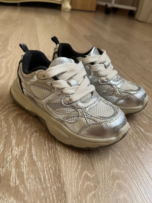 Кроссовки Zara, 27 рр