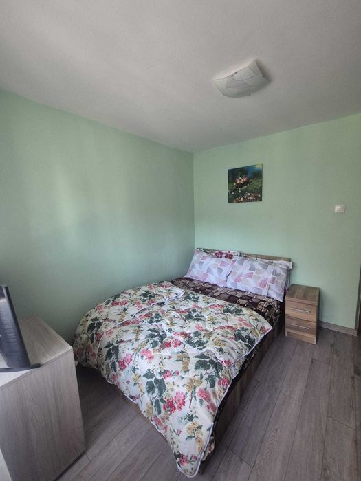 Apartament zona Bazar Calarasi spre inchiriere