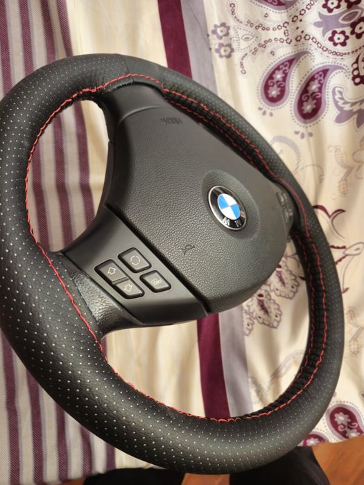 Volan bmw cu airbag și comenzi