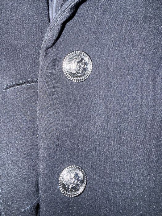 Продам класический пиджак для девочки