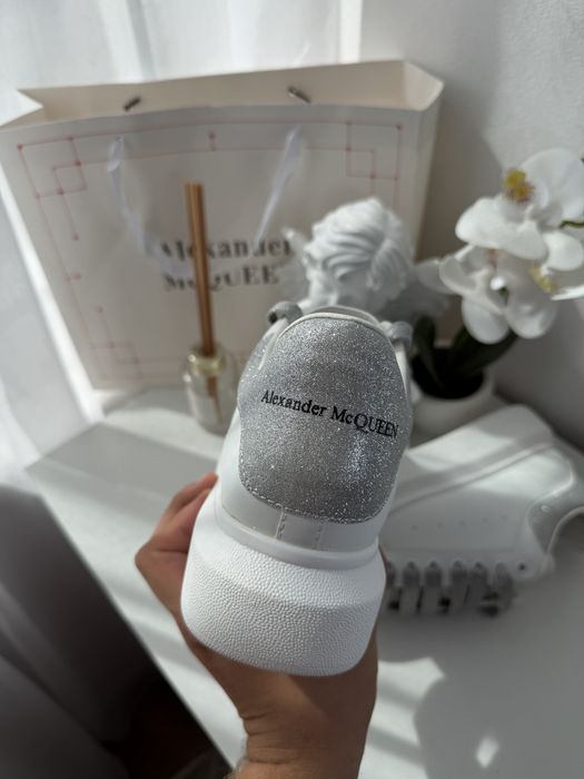 Alexander McQueen 38
