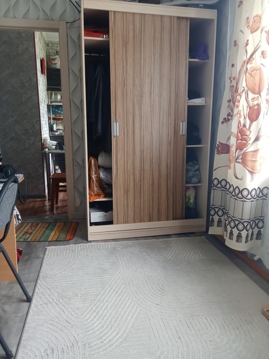 Продам шкаф купе