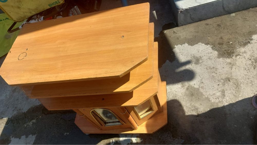 Кроват және подставка