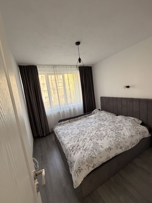 Apartament cu 4 camere