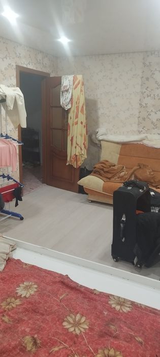 Продам квартиру трёхкомнатную