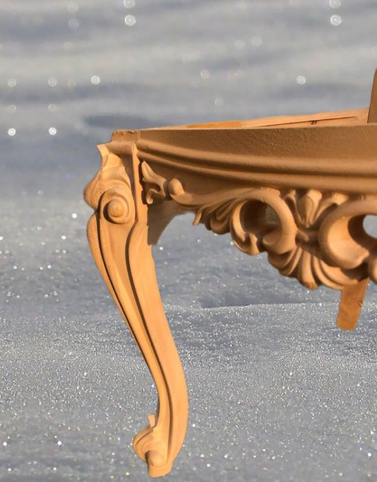 Стул сотилади 84та