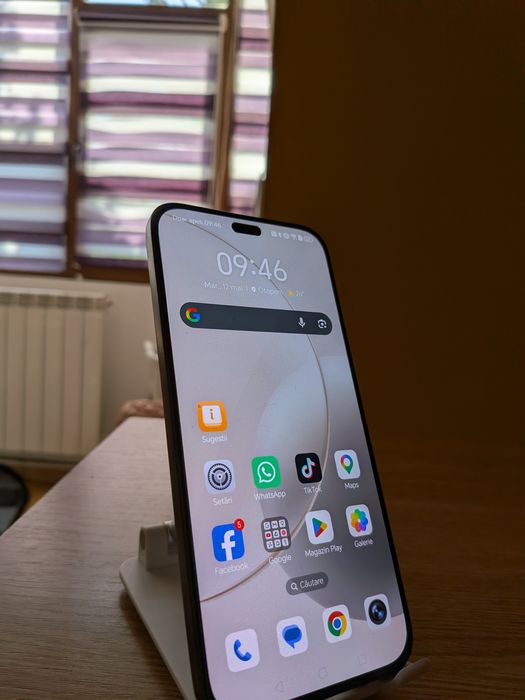 Vând HONOR 400 Lite – ca nou, garanție + accesorii