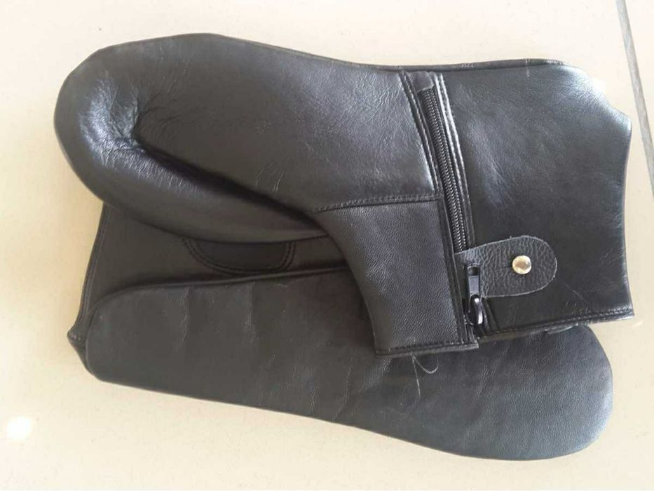 Натуралний кожа махси сотилади