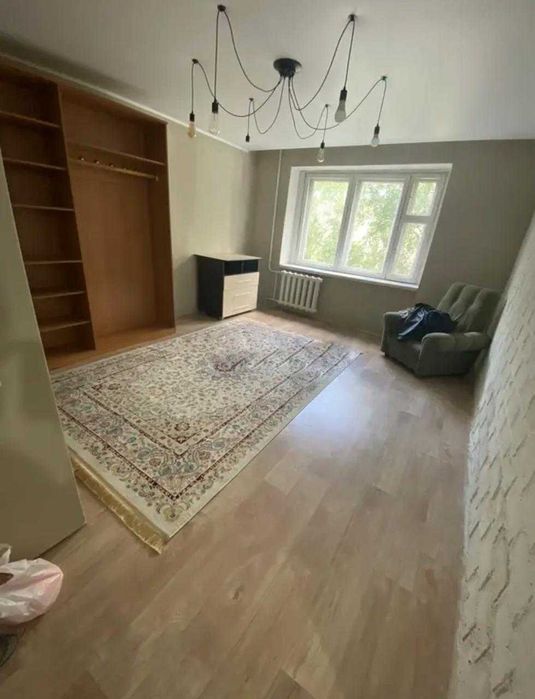 1 ком. срочно  торг